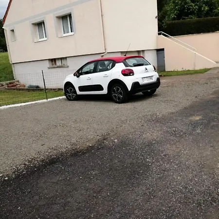 Le Bas Mont-dore Apartment *